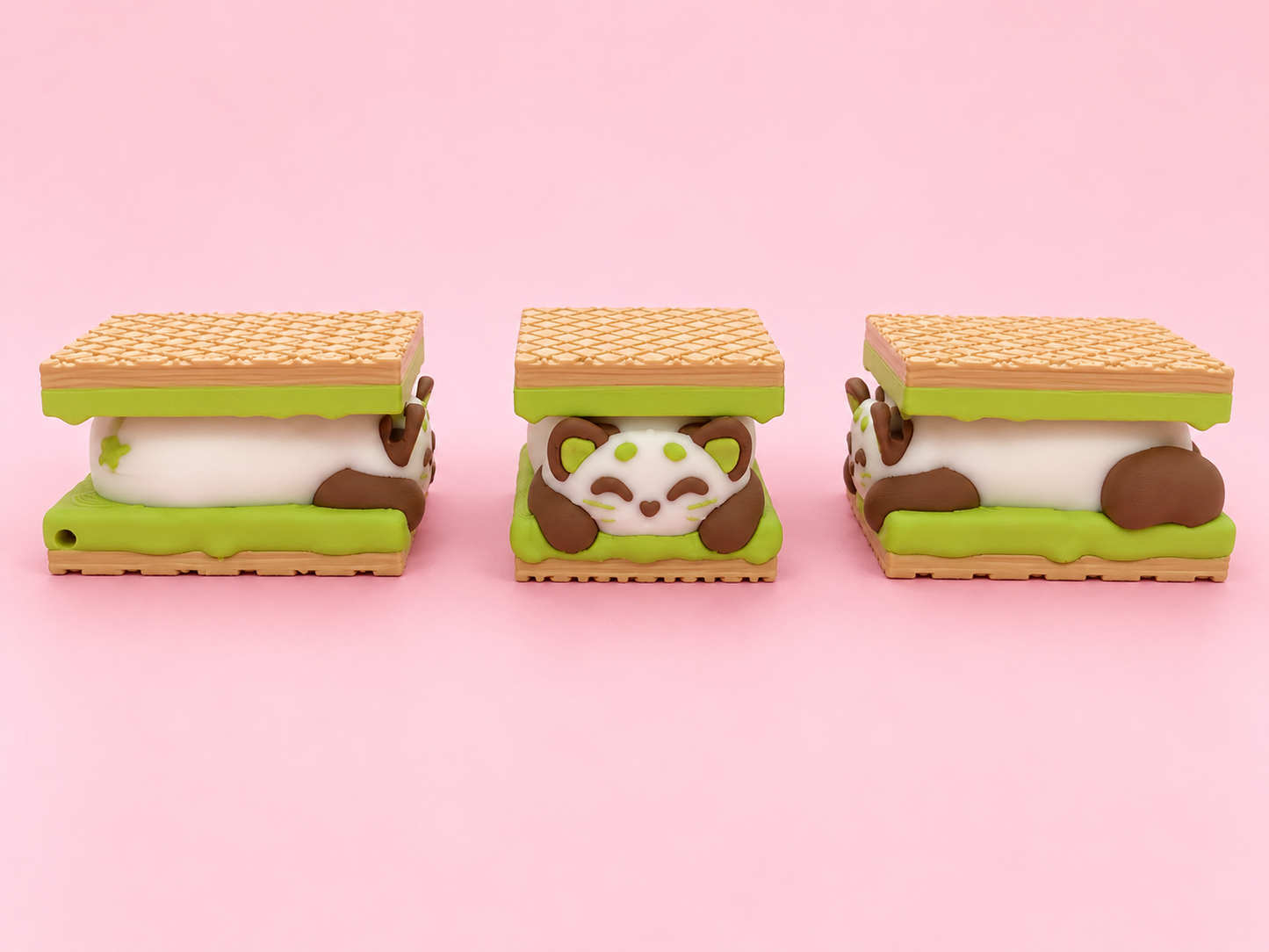 🍵 Matcha Panda Wafer Clicker Keychain