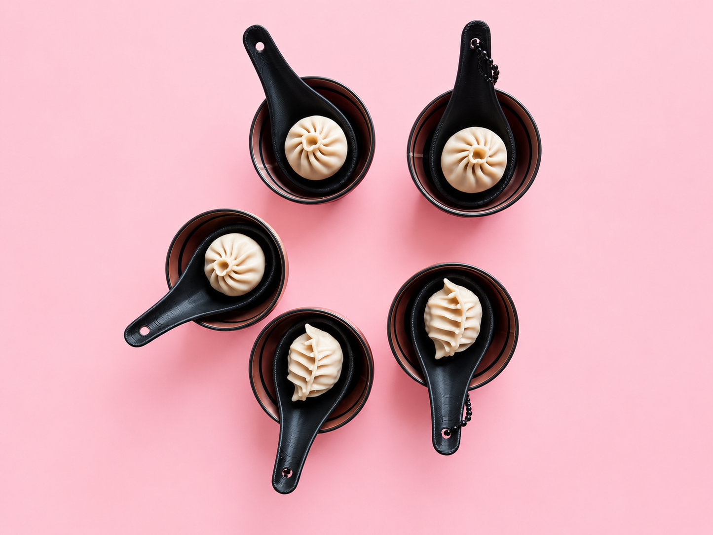 🥟 Dumpling Dish Fidget Clicker Keychain