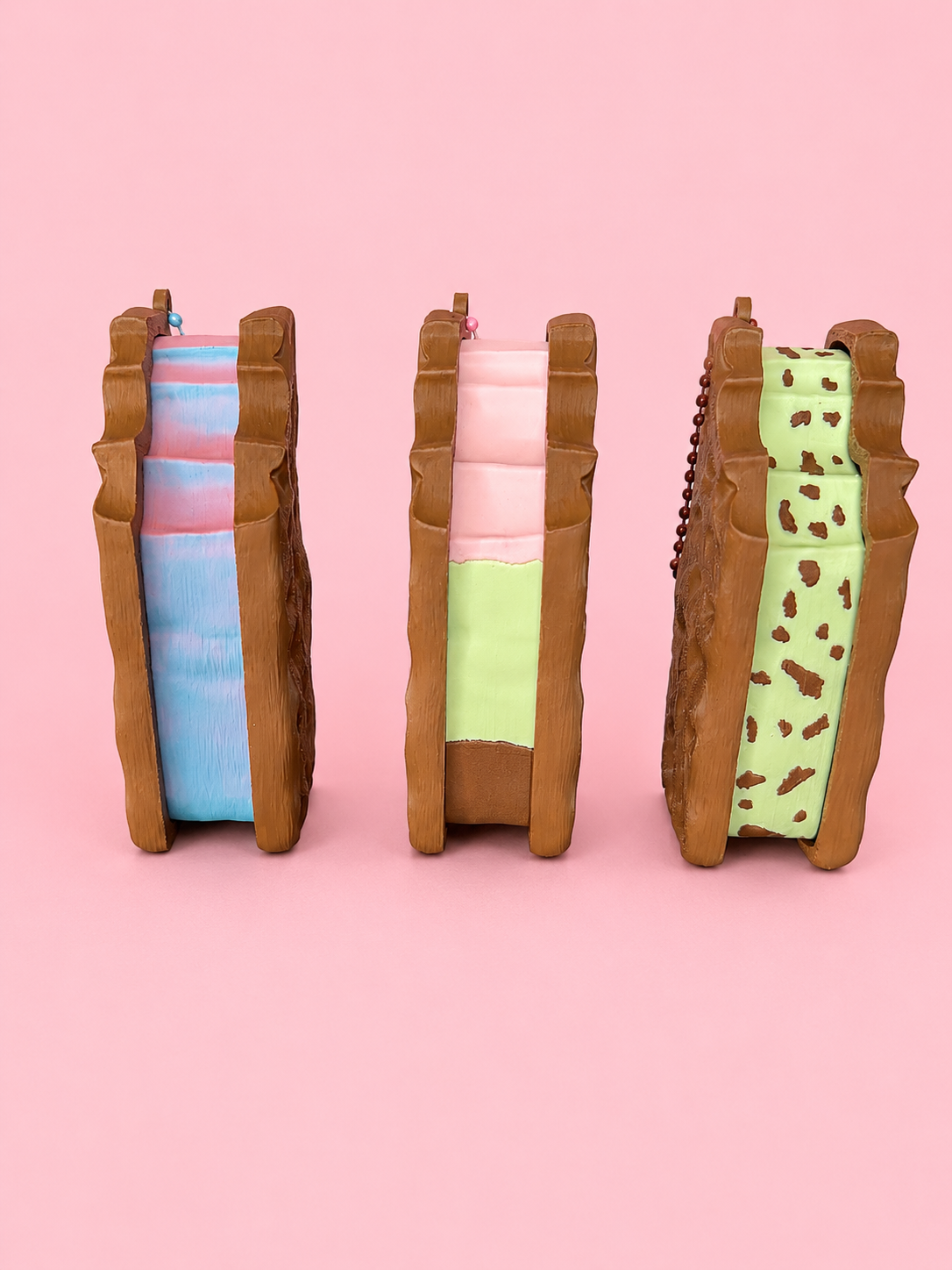 Ice Cream Sandwich Clicker Keychain🍦