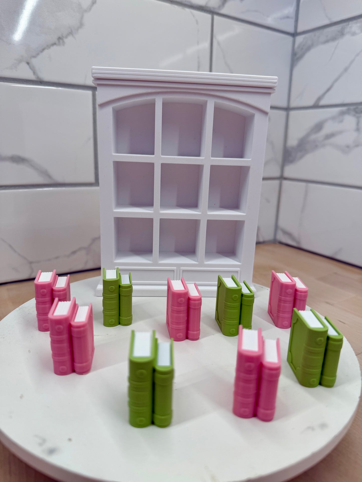 Book Shelf With Books Tic Tac Toe Game