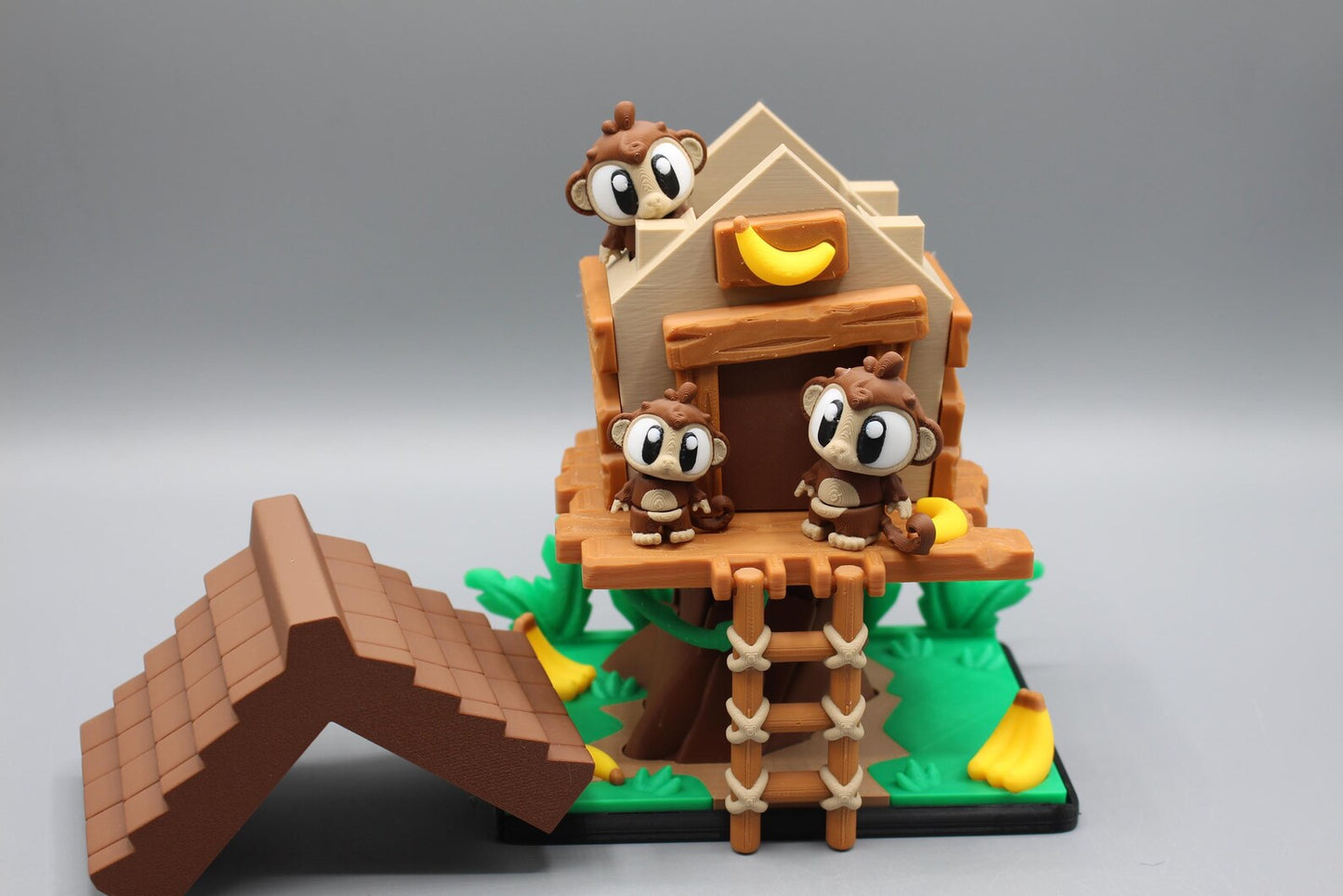 Flexi Monkey Tree House Playset | 3D Printed Articulated Monkey Tree House Diorama | Sensory Fidget Toy | Desk Decor